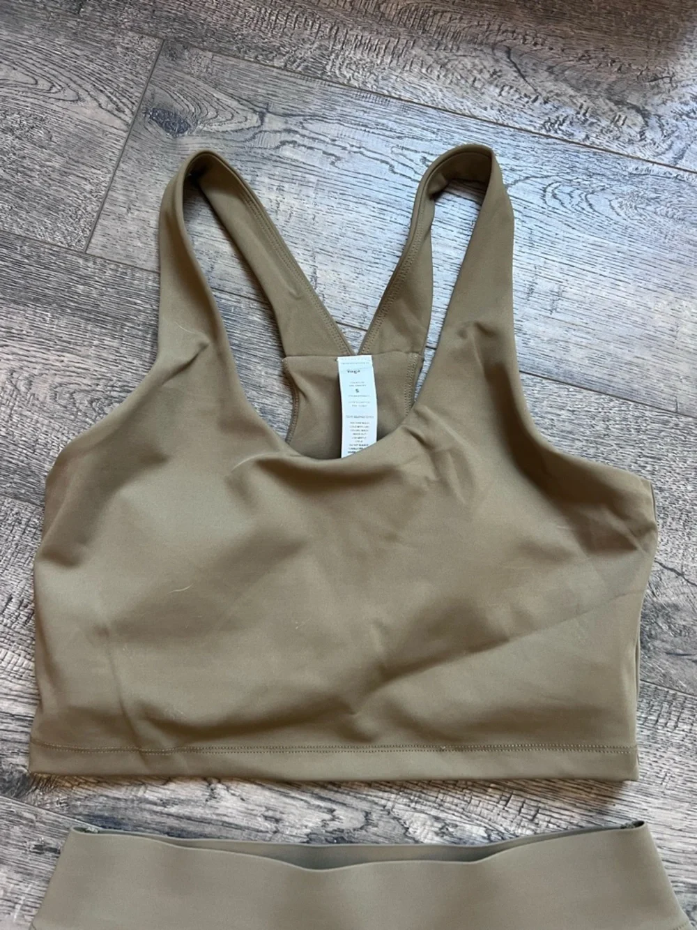 NEW Cream Yoga Carrie Bra Top & Evelyn Skort Set in Army Green - Picture 9 of 11